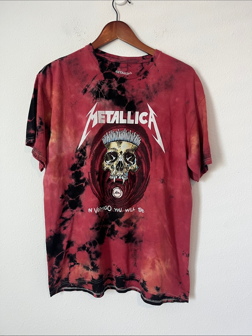 METALLICA Red Tie-Dye Graphic Band Tee